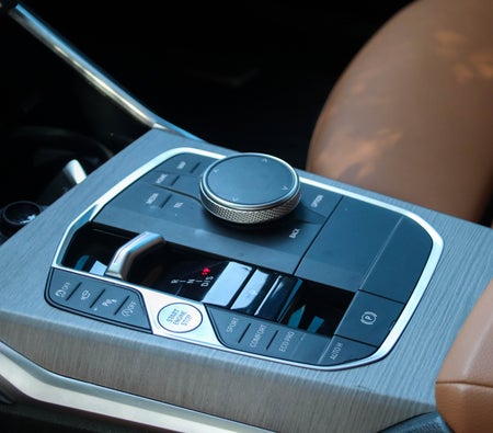 BMW 430i Convertible 2025