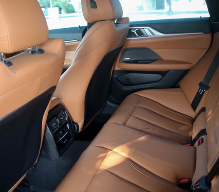 BMW 430i Convertible 2025