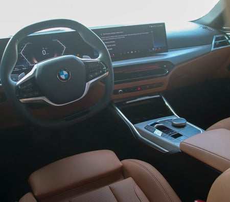 BMW 430i Convertible 2025