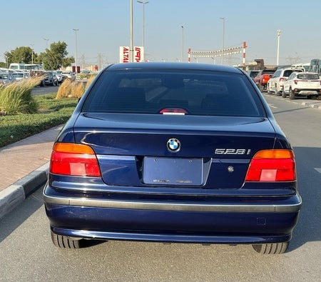 BMW 520i 2002, photo 4 of 4