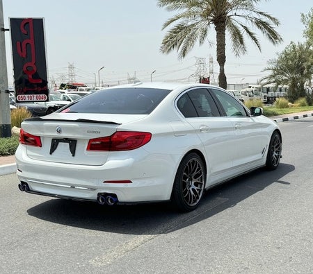 Bianca BMW 530i M Kit 2019