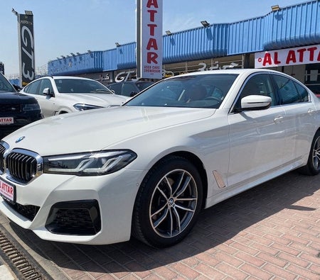 White BMW 520i M Kit 2022