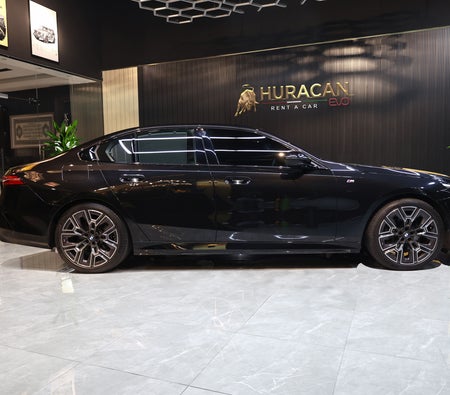 BMW 520i M-Pack Gold Edition 2024