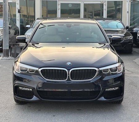 BMW 520i 2018, photo 2 of 4