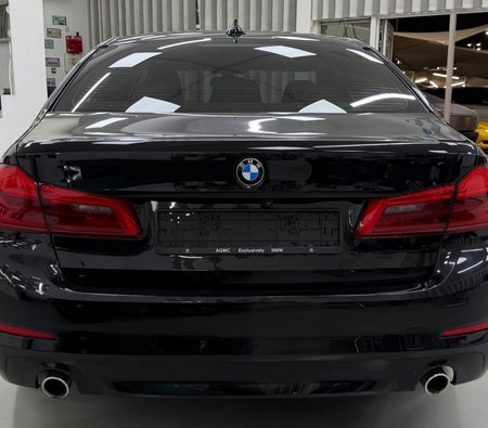 BMW 520i 2020, photo 4 of 4