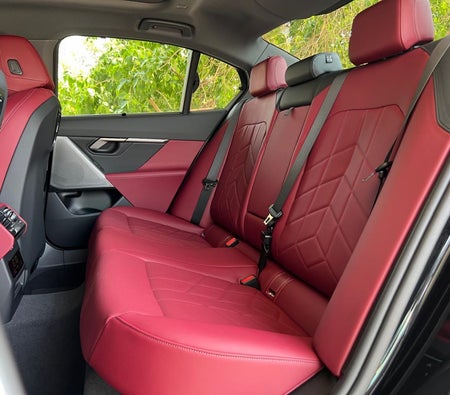 BMW 520i 2024
