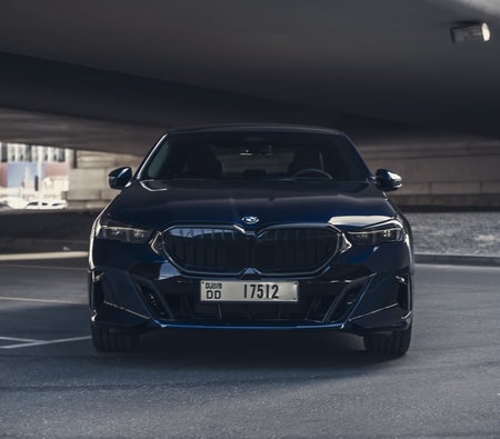 BMW 520i 2025, photo 3 of 4