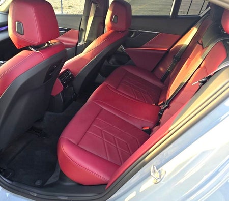BMW 520i 2026, photo 4 of 4