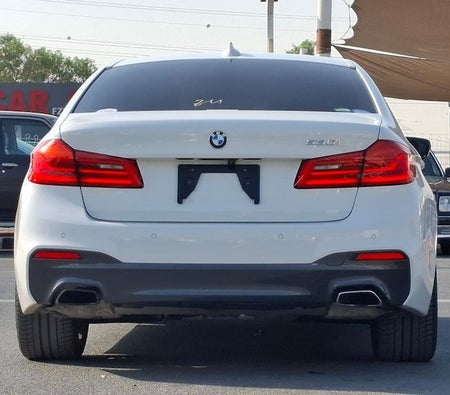 Bianca BMW 530i M Kit 2018