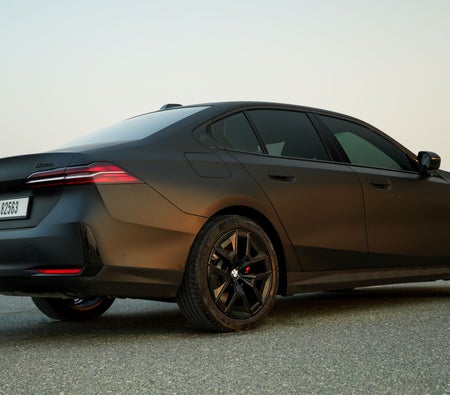 Matte Black BMW 530i 2026