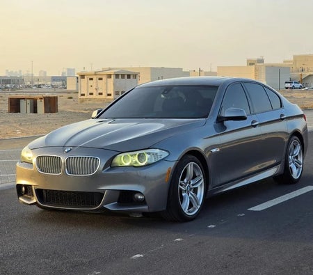 BMW 550i  2013, photo 3 of 4
