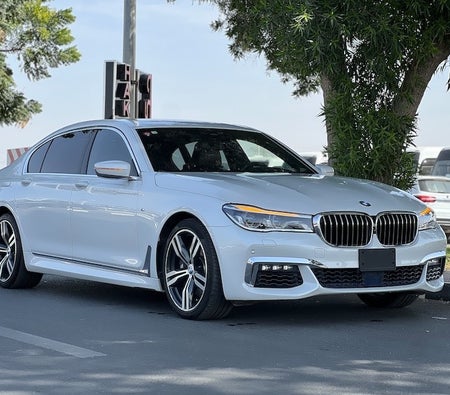 BMW 730Li 2016, photo 3 of 4