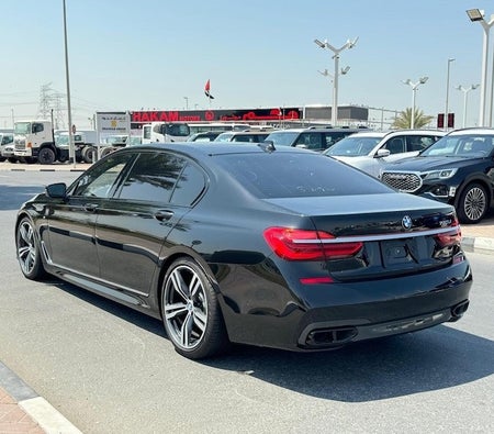 BMW 750Li 2016, photo 4 of 4