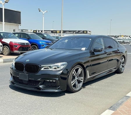 BMW 750Li 2016, photo 3 of 4