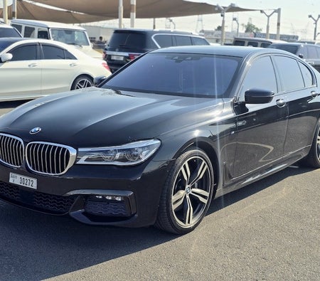 BMW 750i 2016, photo 3 of 4