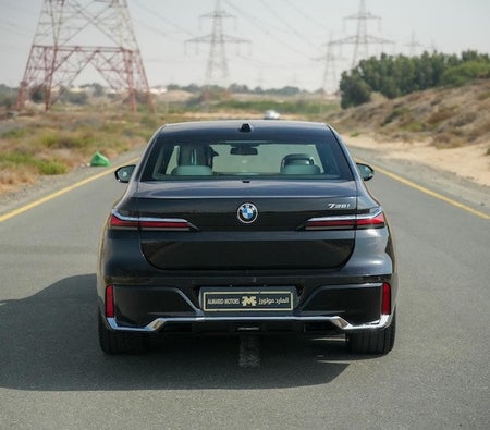 Black BMW 735i 2025