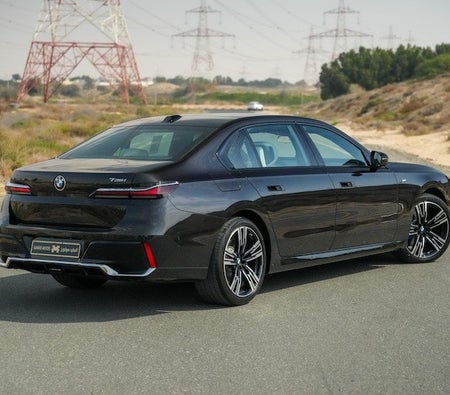 Black BMW 735i 2025