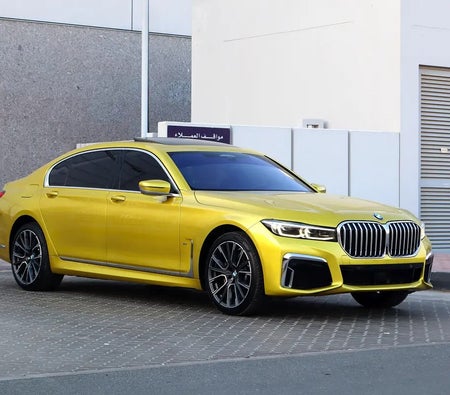 BMW 730Li 2020, photo 3 of 4