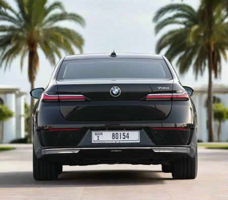 BMW 735i 2025, photo 4 of 4