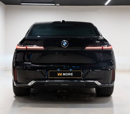 Black BMW 735i 2025