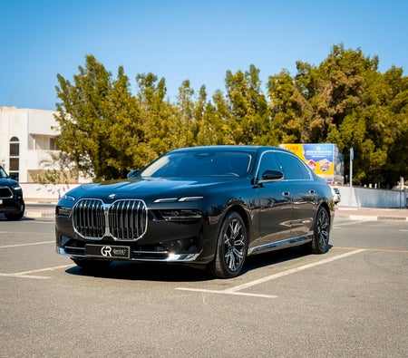 BMW 735i 2025