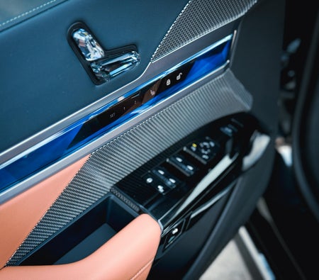 BMW 735i 2025