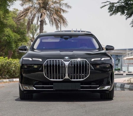 Black BMW 735i 2026