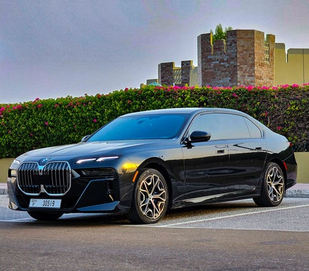 BMW 740i 2023
