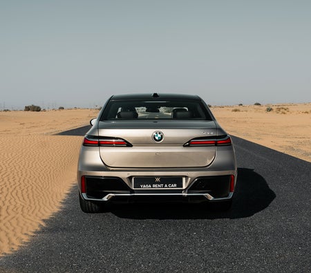 BMW 740i 2024