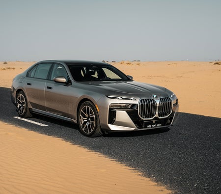 BMW 740i 2024