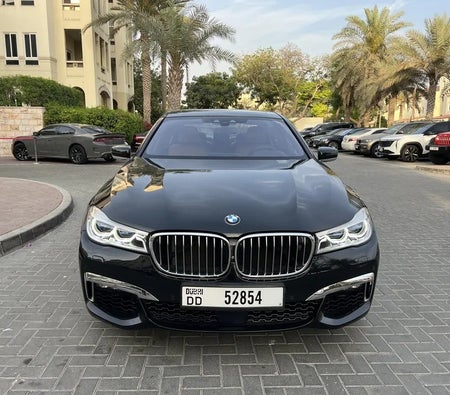 BMW 750Li xDrive 2016, photo 2 of 4