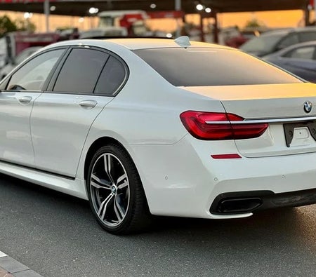 White BMW 750i 2016