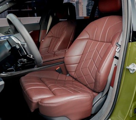 BMW 760i 2024