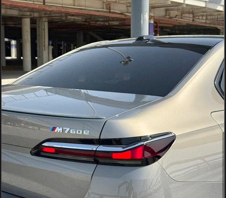 BMW 760i 2024