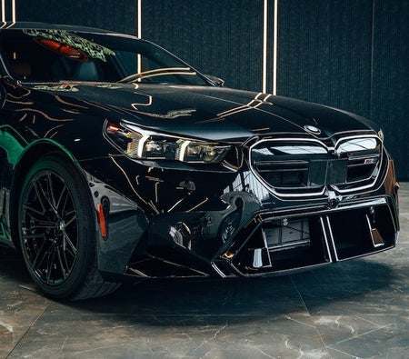 BMW M5 Competition  2025, photo 4 of 4