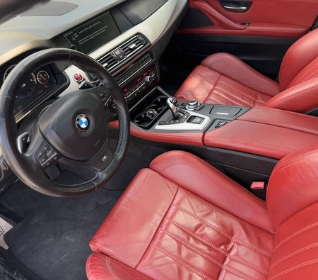 White BMW M5 2013