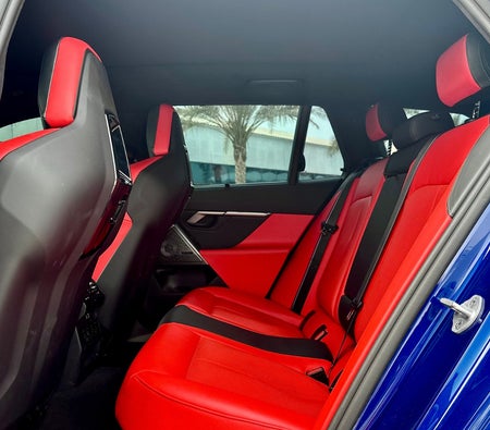 BMW M5 2025