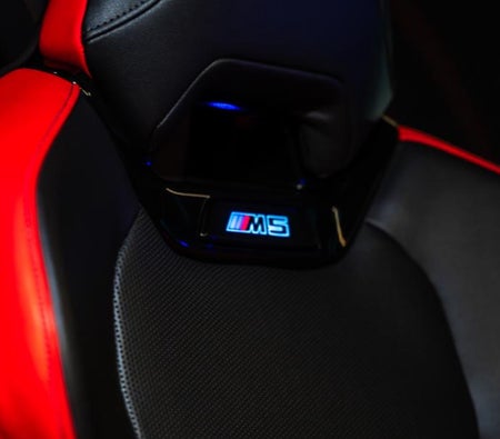 BMW M5 2025