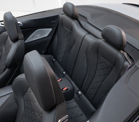 BMW M8 Competition Convertible 2023, photo 4 of 4