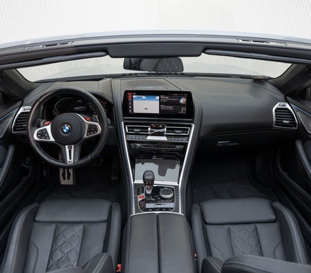 BMW M8 Competition Convertible 2023, photo 3 of 4