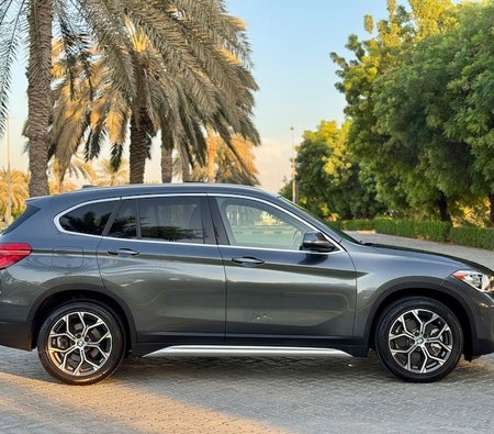 BMW X1 xDrive28i 2022, photo 4 of 4