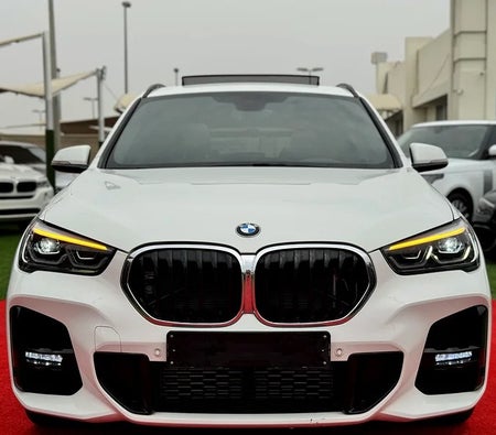 BMW X1 Xdrive20i 2022, photo 2 of 4