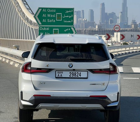 White BMW X1 2024