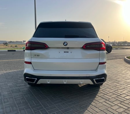 White BMW X5 V8 2019