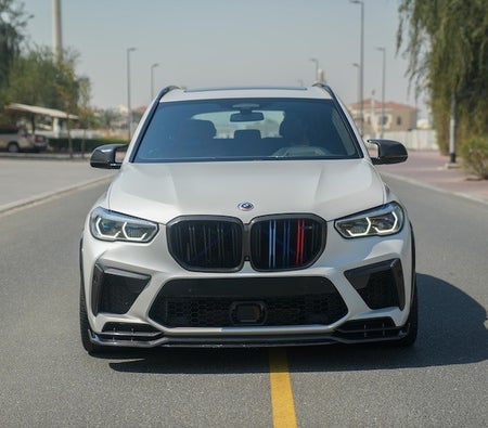 BMW X5 M Competition 2021, photo 2 of 4