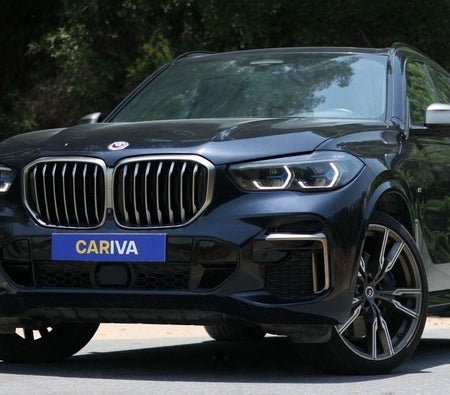 Black BMW X5 2023