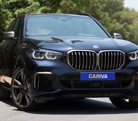 Black BMW X5 2023
