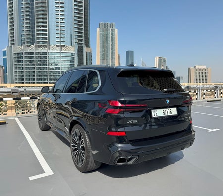 Black BMW X5 2024