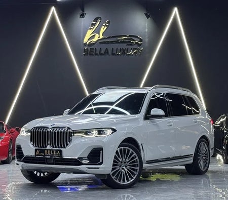 BMW X7 xDrive50i 2019, photo 2 of 4