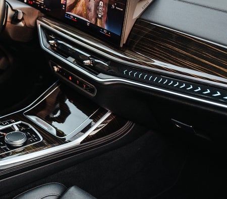 BMW X7 2023